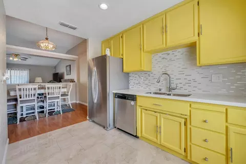 Kitchen - 3909 Weybridge Way, Antelope, CA 95843 photo 2 of 4