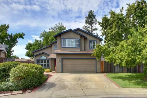 403 Dennis Ct, Roseville, CA 95678