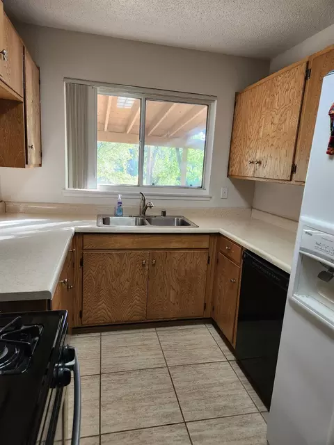 9268 Floyd Ave, Orangevale, CA 95662 photo 13