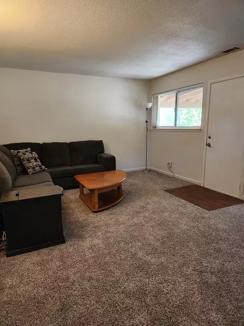 9268 Floyd Ave, Orangevale, CA 95662 photo 6