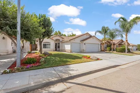 3760 Via Santa Barbara, Madera, CA 93637 photo 2