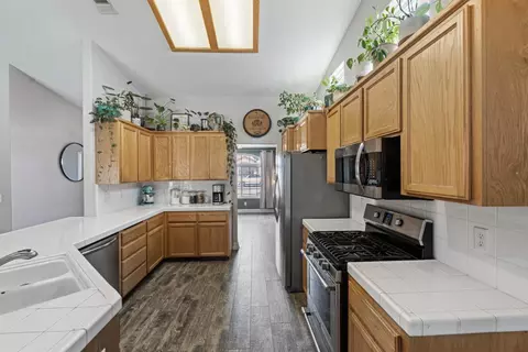3760 Via Santa Barbara, Madera, CA 93637 photo 5