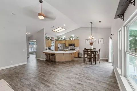 3760 Via Santa Barbara, Madera, CA 93637 photo 8