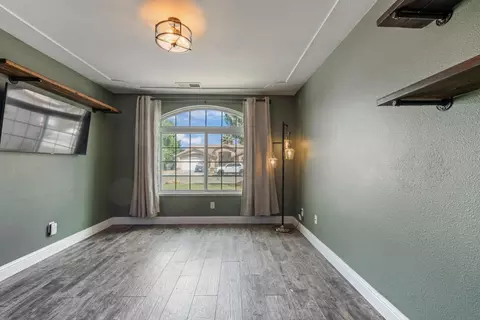 3760 Via Santa Barbara, Madera, CA 93637 photo 11