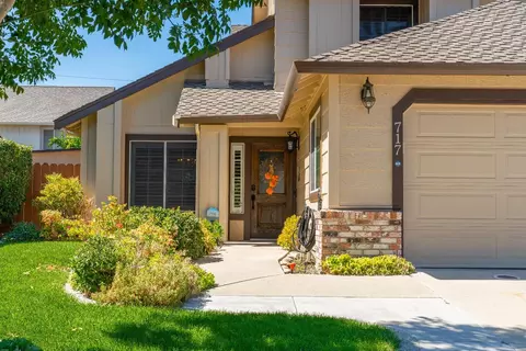717 Redfield Ave, Modesto, CA 95357 photo 3