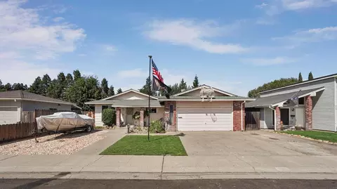 5709 Comanche Dr, Manteca, CA 95336 photo 4