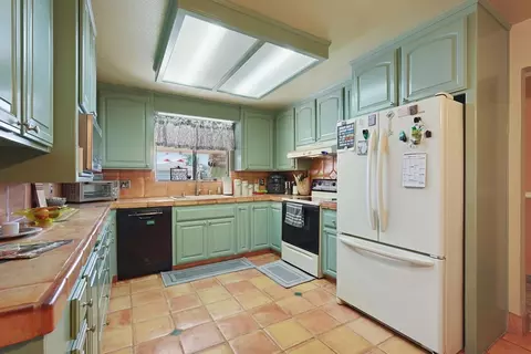 5709 Comanche Dr, Manteca, CA 95336 photo 10