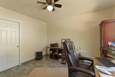 5709 Comanche Dr, Manteca, CA 95336 photo 23