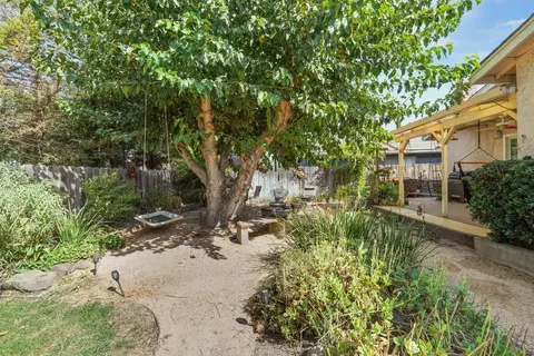5709 Comanche Dr, Manteca, CA 95336 photo 42
