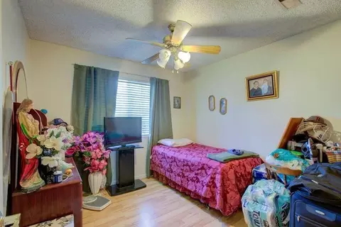Bedroom - 1509 Grenache Ct, Modesto, CA 95358 photo 3 of 6