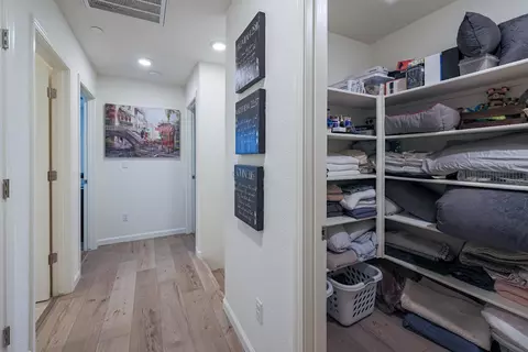 Entry Way - 190 Korbel Ave, Merced, CA 95348 photo 5 of 6