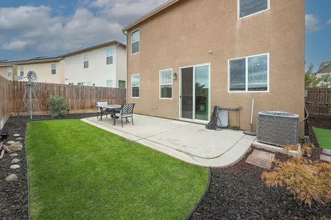 Exterior - 190 Korbel Ave, Merced, CA 95348 photo 6 of 9