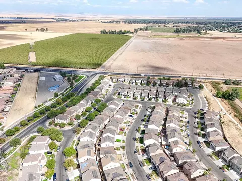 View/Area - 190 Korbel Ave, Merced, CA 95348 photo 14 of 15