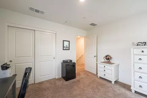 Bedroom - 190 Korbel Ave, Merced, CA 95348 photo 1 of 4