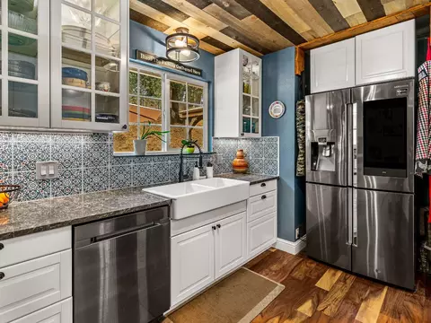 Kitchen - 3980 Freedom Rd, Placerville, CA 95667 photo 4 of 6