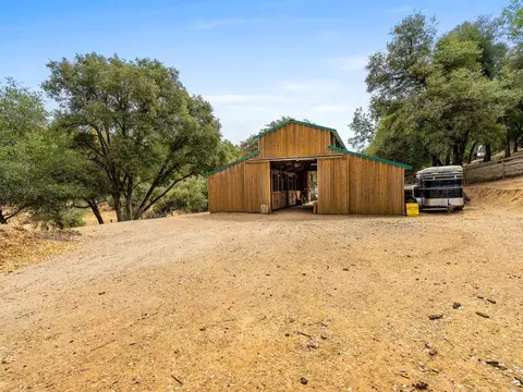 Exterior - 3980 Freedom Rd, Placerville, CA 95667 photo 11 of 23