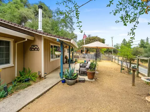 Exterior - 3980 Freedom Rd, Placerville, CA 95667 photo 3 of 23