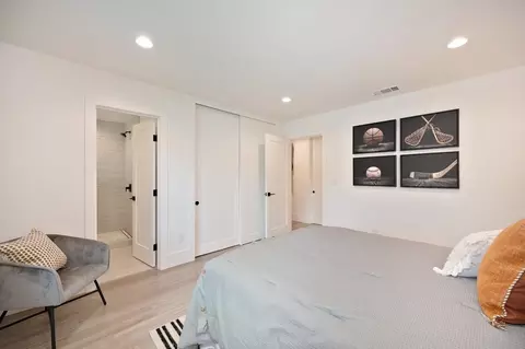 Bedroom - 1611 Del Dayo Dr, Carmichael, CA 95608 photo 6 of 9