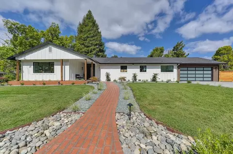 Exterior - 1611 Del Dayo Dr, Carmichael, CA 95608 photo 7 of 18