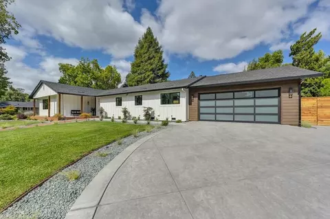 Exterior - 1611 Del Dayo Dr, Carmichael, CA 95608 photo 6 of 18