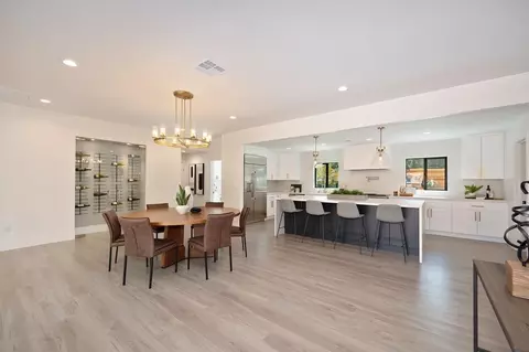 Dining - 1611 Del Dayo Dr, Carmichael, CA 95608 photo 1 of 2