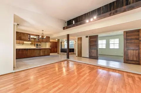 Living - 4840 Robertson Ave, Carmichael, CA 95608 photo 4 of 6