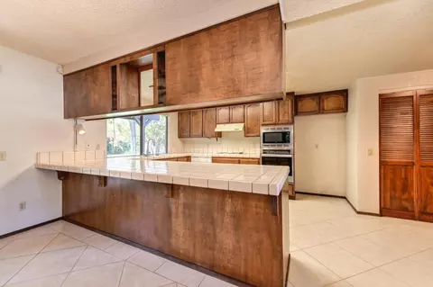 Kitchen - 4840 Robertson Ave, Carmichael, CA 95608 photo 2 of 7