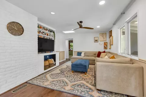 5133 Locust Ave, Carmichael, CA 95608 photo 27