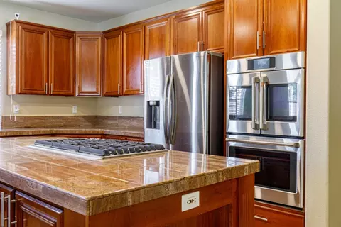 4205 Beyer Park Dr, Modesto, CA 95357 photo 3