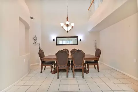 3120 Knightsbridge Dr, Modesto, CA 95355 photo 8