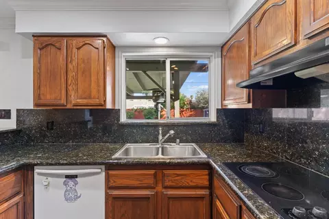 6643 Markley Way, Carmichael, CA 95608 photo 18