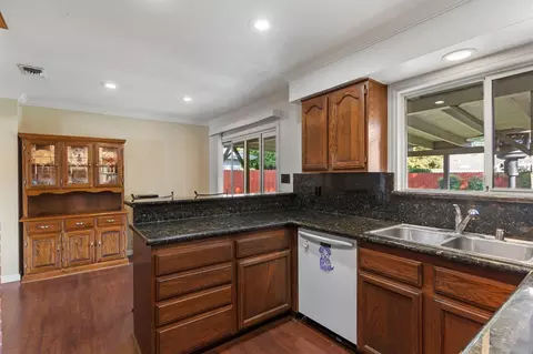 6643 Markley Way, Carmichael, CA 95608 photo 19