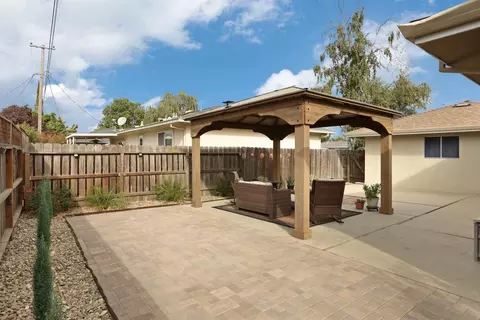 2120 Pine St, Lodi, CA 95242 photo 35