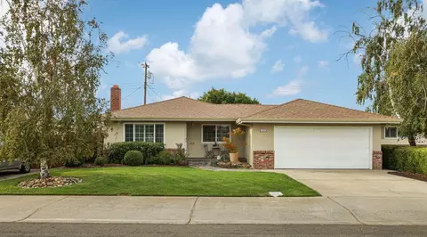 2120 Pine St, Lodi, CA 95242 photo 8