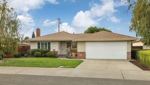 2120 Pine St, Lodi, CA 95242 photo 10
