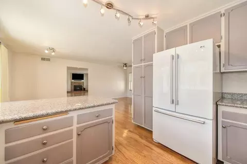 4724 Meyer Way, Carmichael, CA 95608 photo 17
