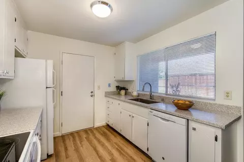 Kitchen - 2758 Hatteras Pl, Davis, CA 95616 photo 1 of 6