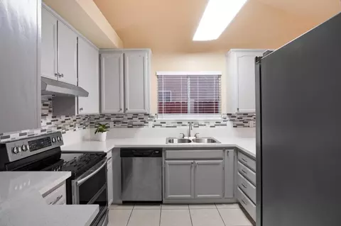2409 Havertown Pl, Modesto, CA 95358 photo 9