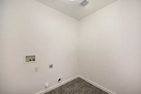 4533 Rosecliff Cir, Mather, CA 95655 photo 34
