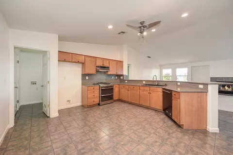 4533 Rosecliff Cir, Mather, CA 95655 photo 21