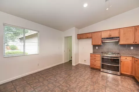4533 Rosecliff Cir, Mather, CA 95655 photo 23
