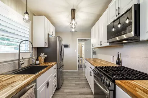 Kitchen - 2311 Carol St, Modesto, CA 95354 photo 1 of 3