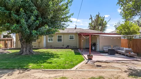 Exterior - 2311 Carol St, Modesto, CA 95354 photo 16 of 19
