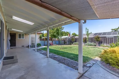 1513 Crestview Dr, Modesto, CA 95355 photo 25