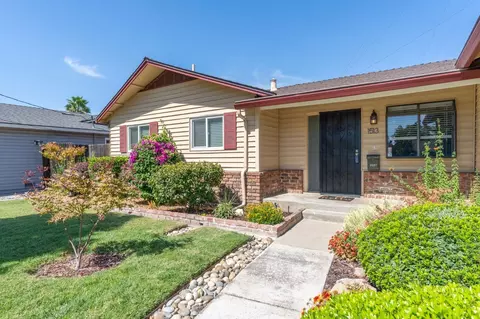 1513 Crestview Dr, Modesto, CA 95355 photo 4