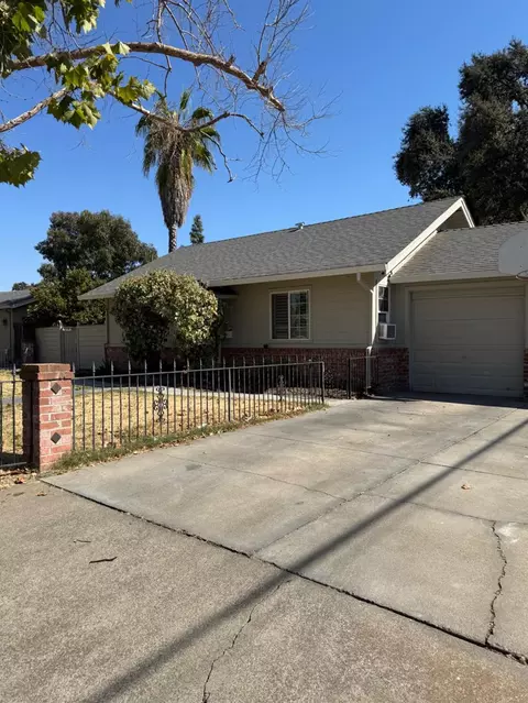 2204 Poplar, Stockton, CA 95205 photo 2