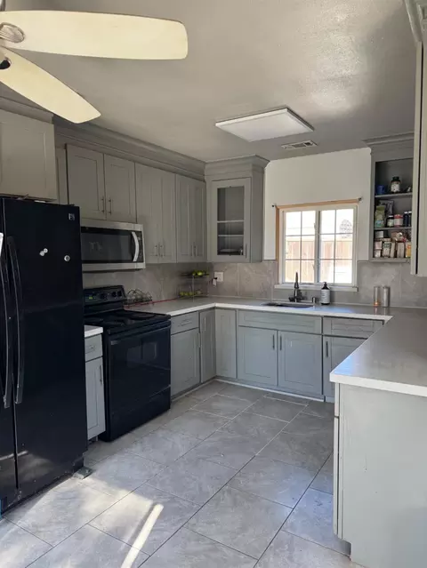 2204 Poplar, Stockton, CA 95205 photo 8
