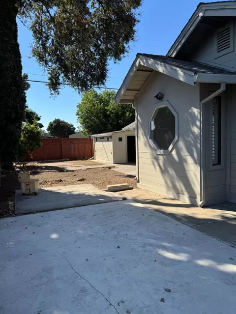 2204 Poplar, Stockton, CA 95205 photo 31
