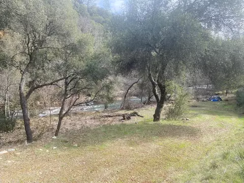 17530 Scopar Rd, Grass Valley, CA 95949 photo 2