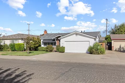 Exterior - 1208 Glenhurst Dr, Lodi, CA 95240 photo 2 of 7